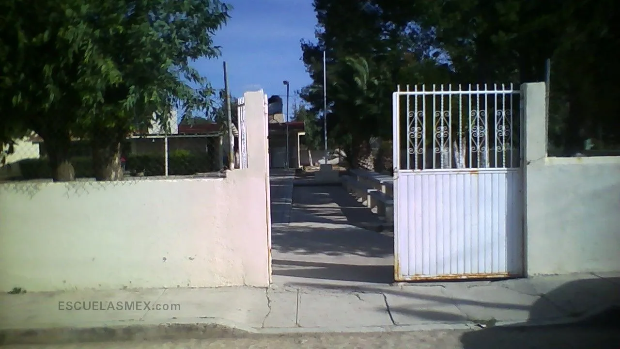 Lazaro Cardenas Entrada