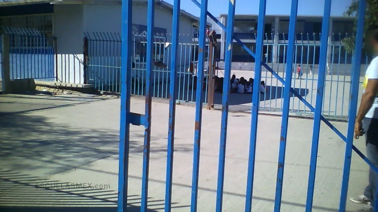 Caudillo del Sur Entrada