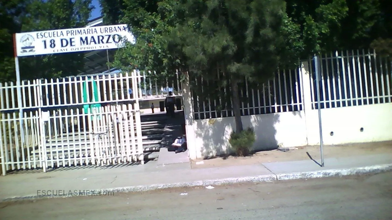 18 de Marzo Entrada