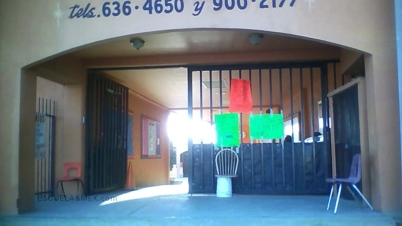 Colegio Lomas de Libertad Entrada