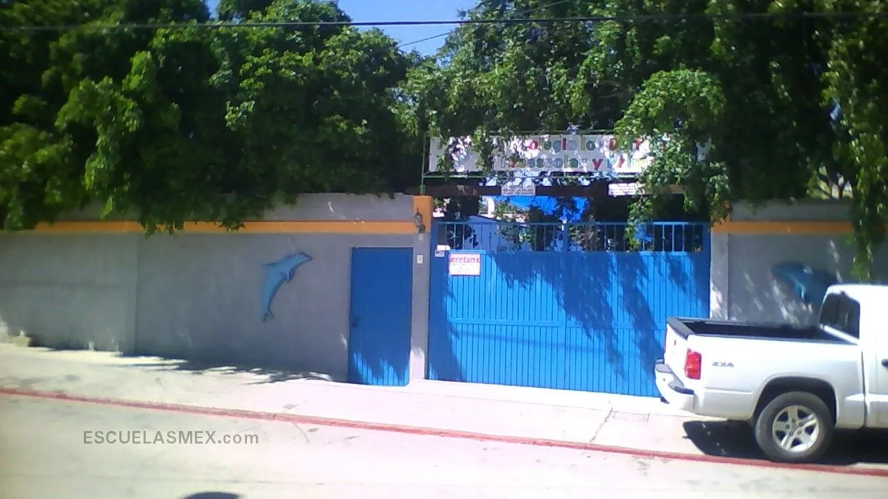Jardin de Niños los Delfines Entrada