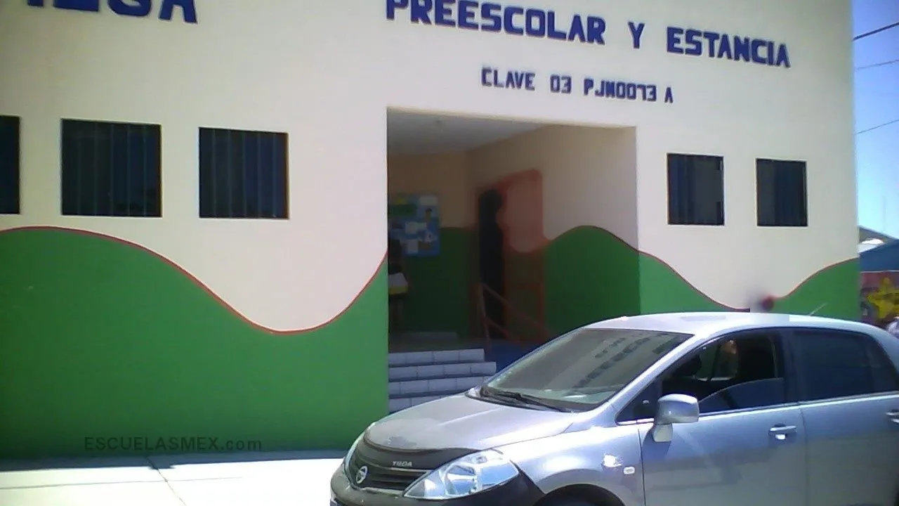 Alfa Jardin de Niños y Estancia Entrada
