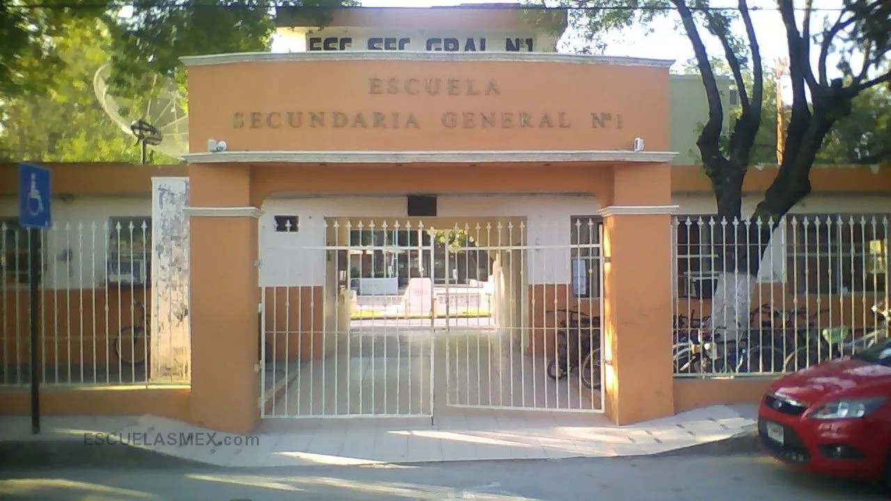 Eva Samano de Lopez Mateos Entrada