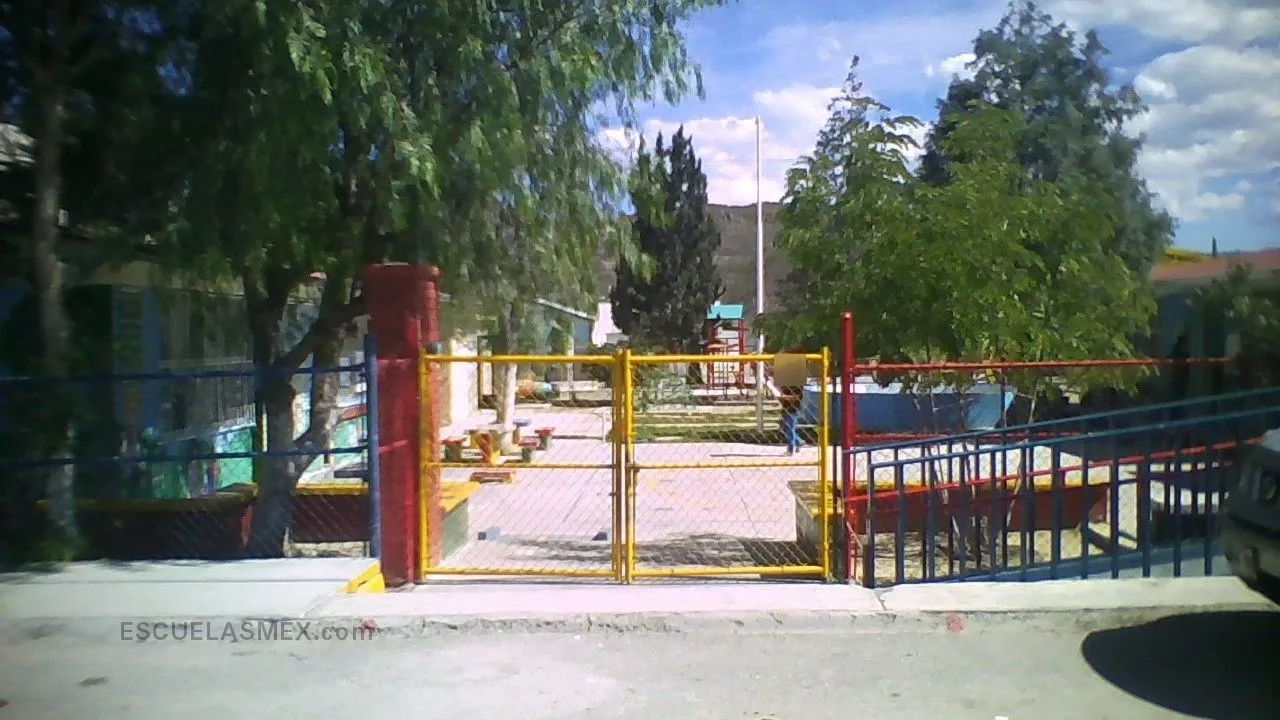 Vicente Suarez Entrada