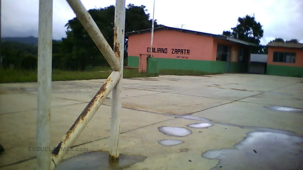 Emiliano Zapata Salazar Entrada