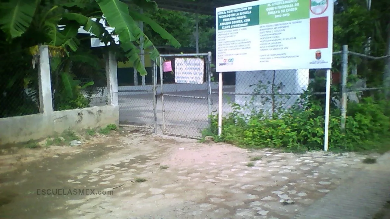 Armando Guerra Entrada