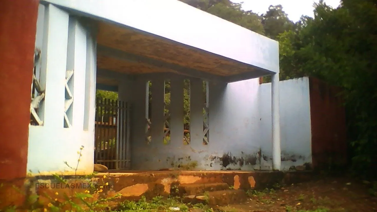 Francisco Villa Entrada