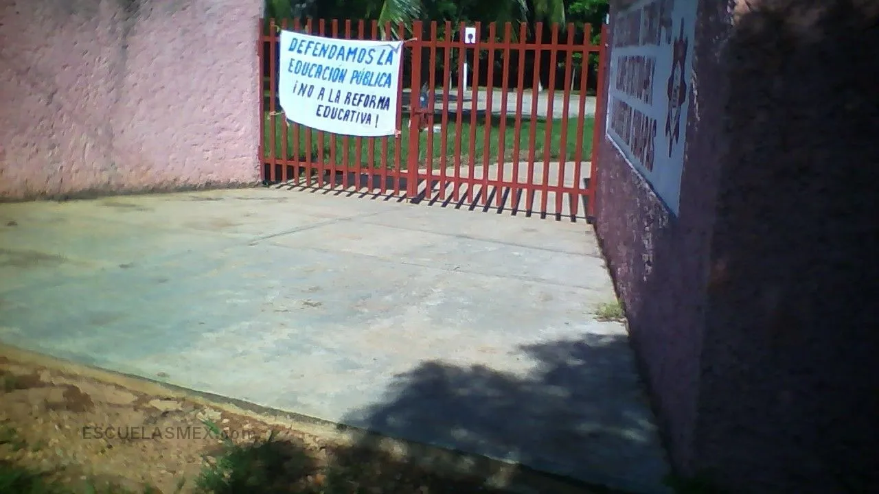 Escuela Secundaria Tecnica 46 Entrada