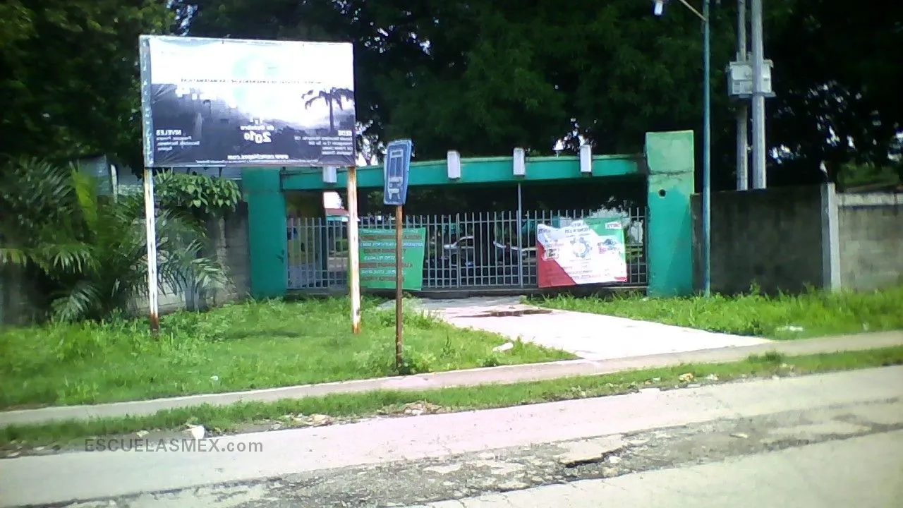 Escuela Secundaria Tecnica 129 Entrada