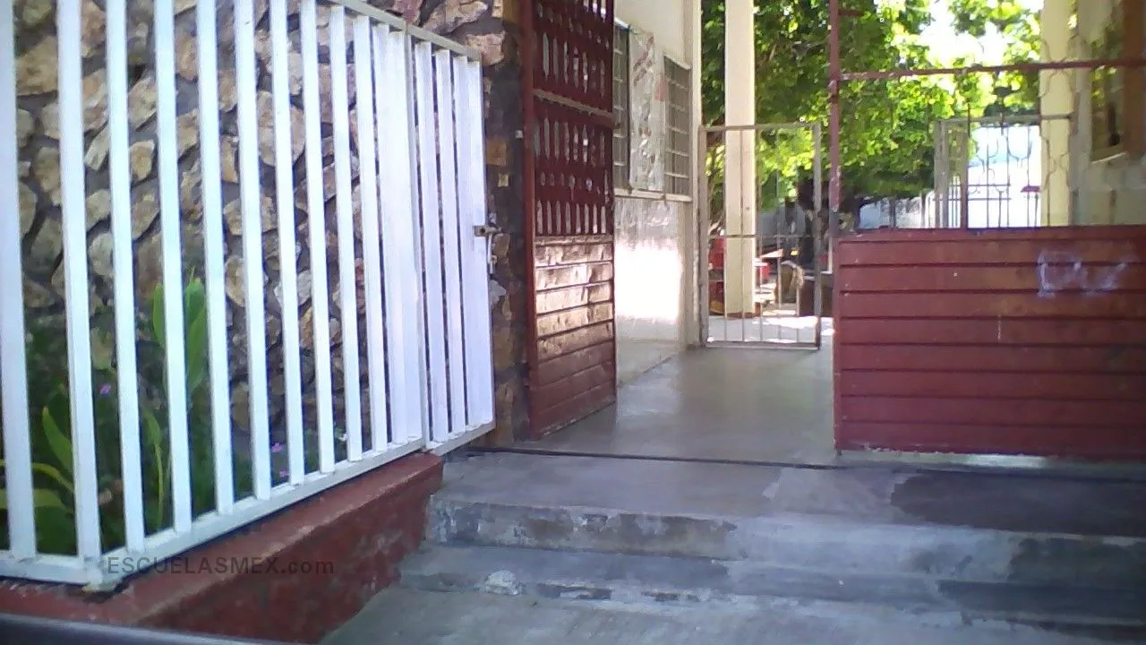 Adolfo Lopez Mateos Entrada