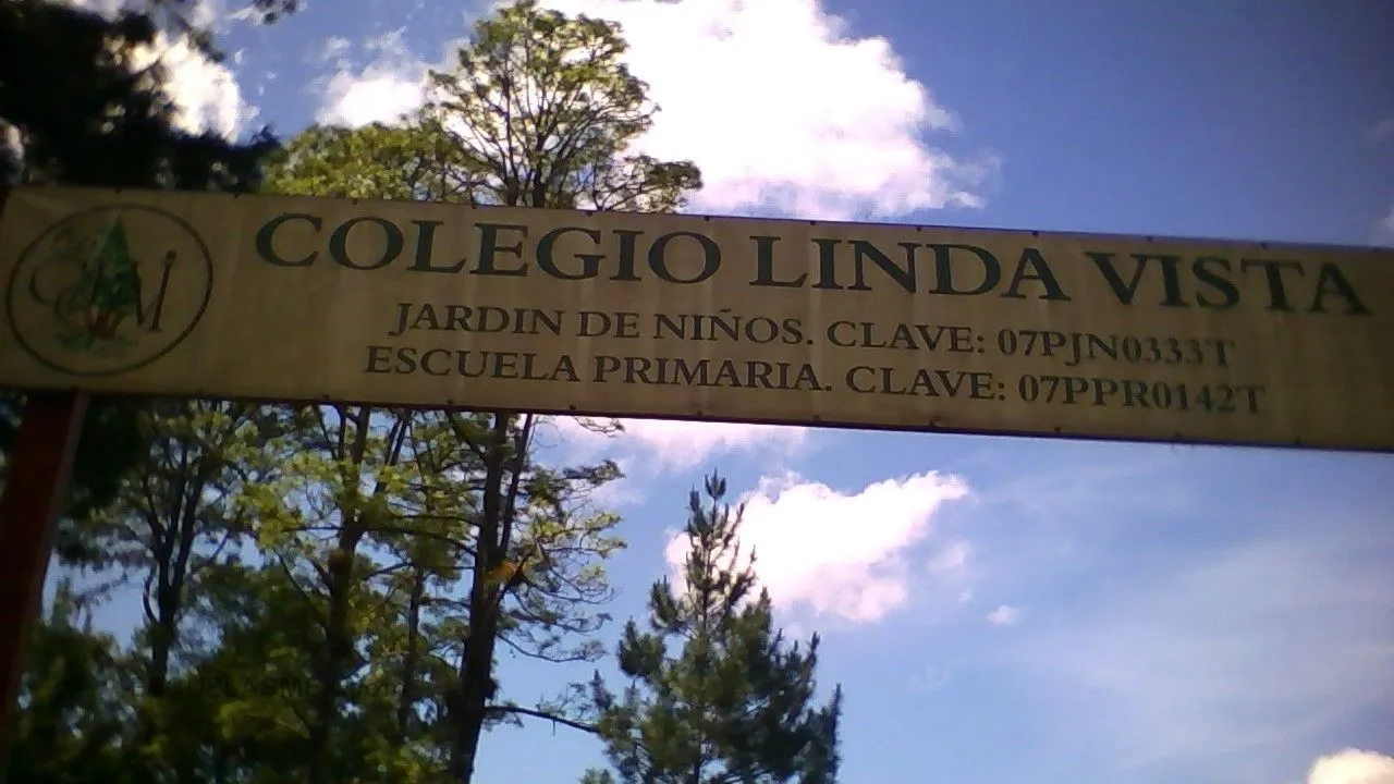 Colegio Linda Vista Entrada