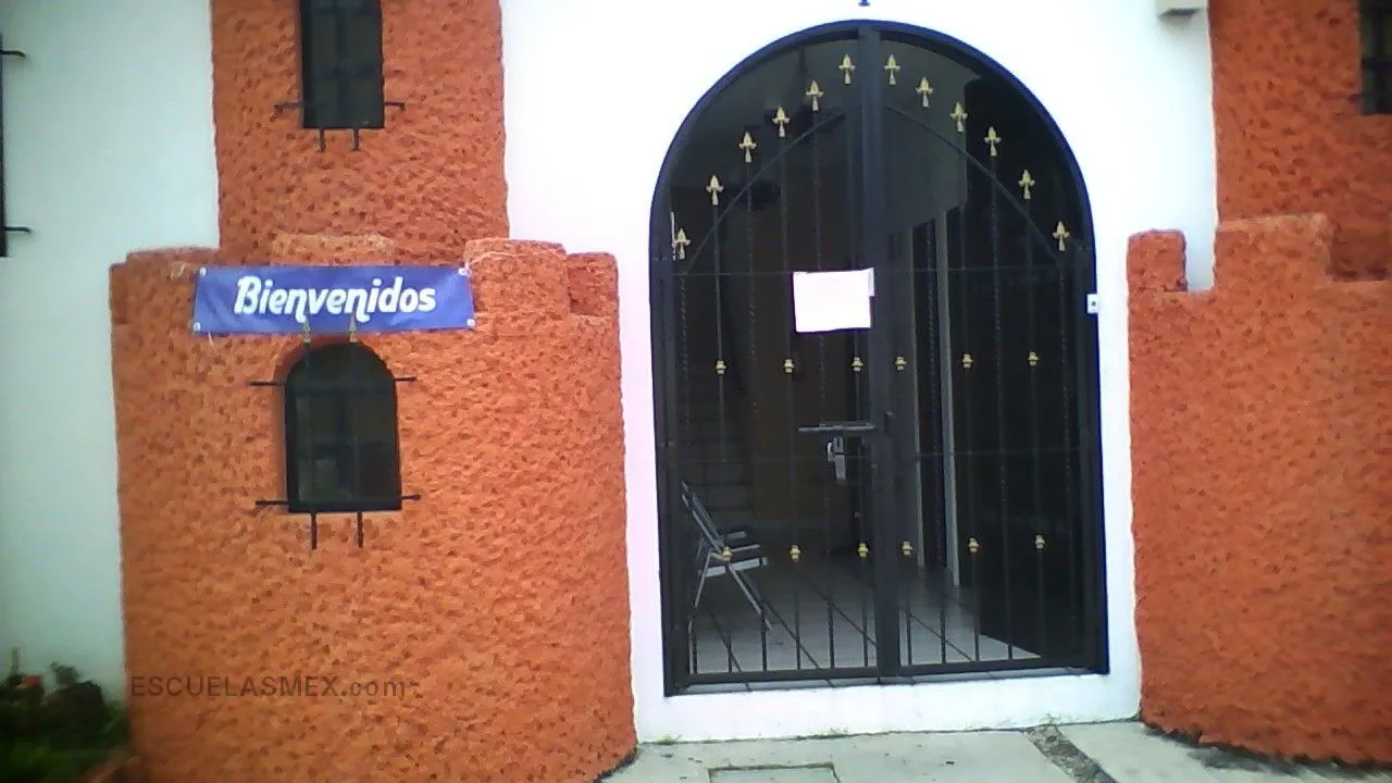 Centro Educativo Liceo Lincoln Entrada