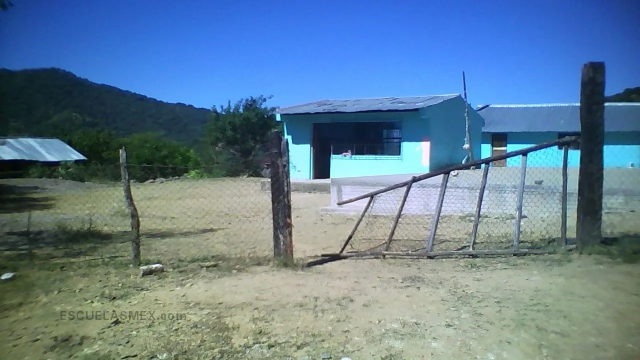 Fernando Ahuatzin Entrada