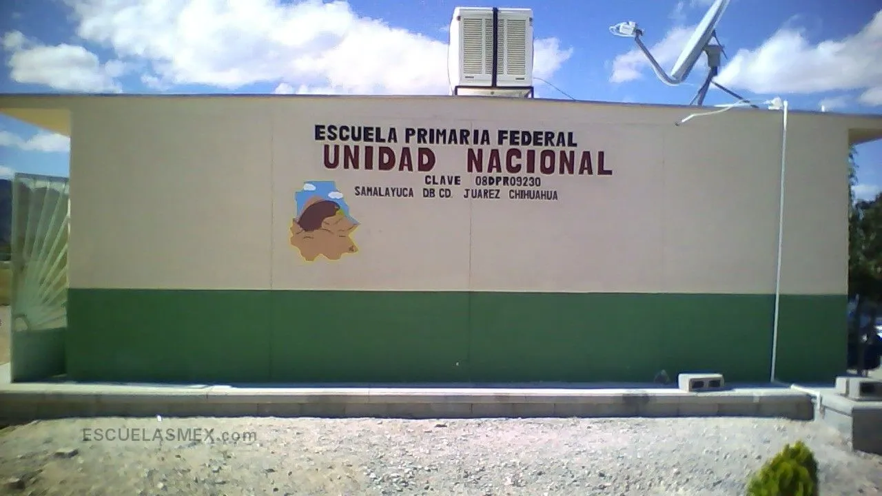 Unidad Nacional Entrada