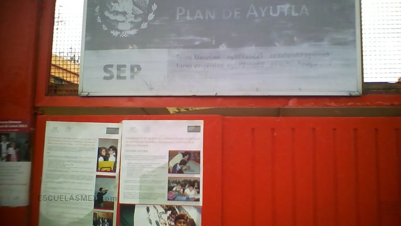 Plan de Ayutla Entrada