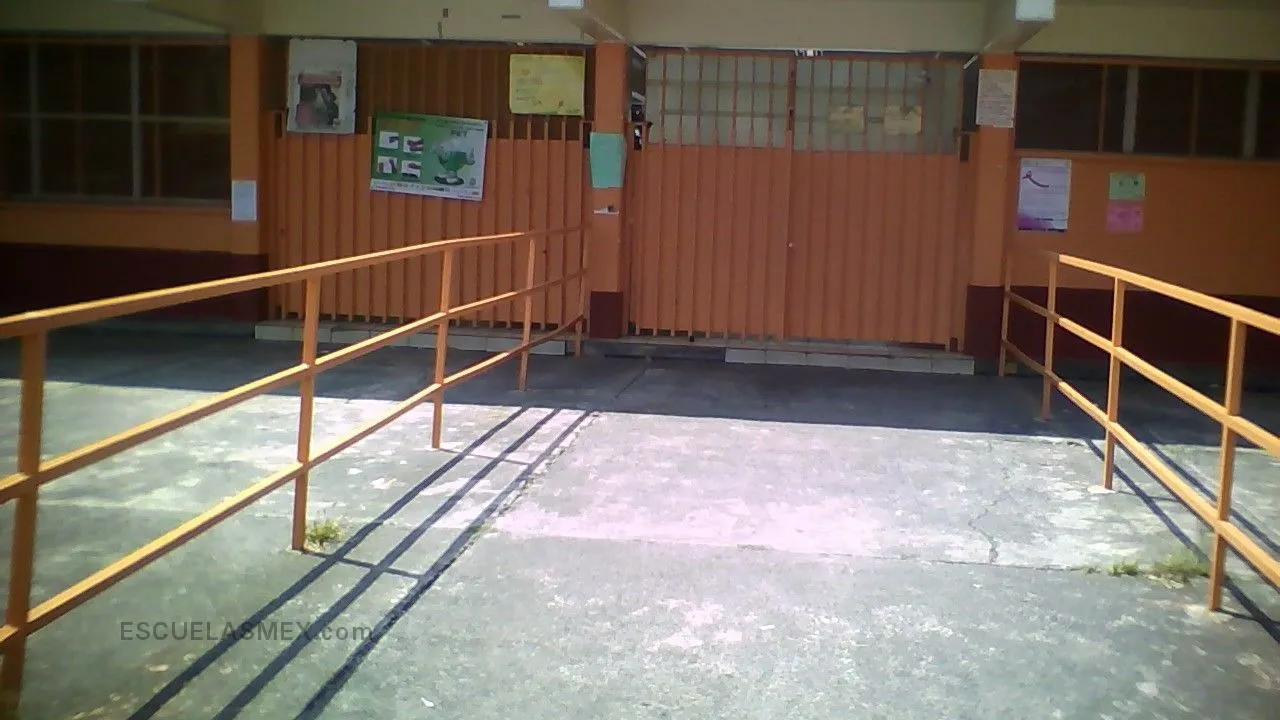 Profr. Salvador Varela Resendiz Entrada