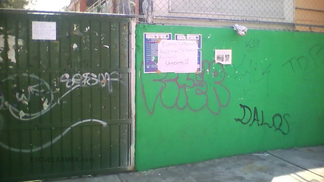 Adolfo Cisneros Camara Entrada