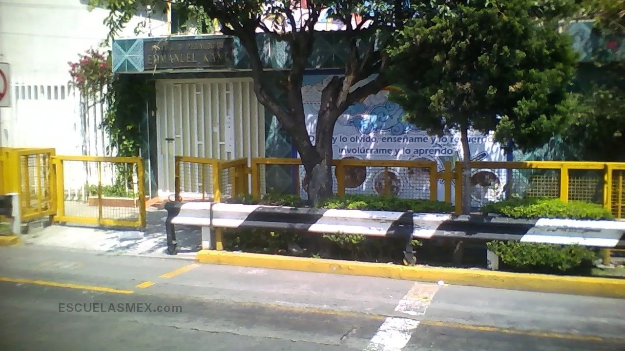 Instituto Pedagogico Emmanuel Kant Entrada