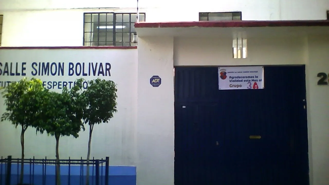 Jardin la Salle Simon Bolivar Entrada