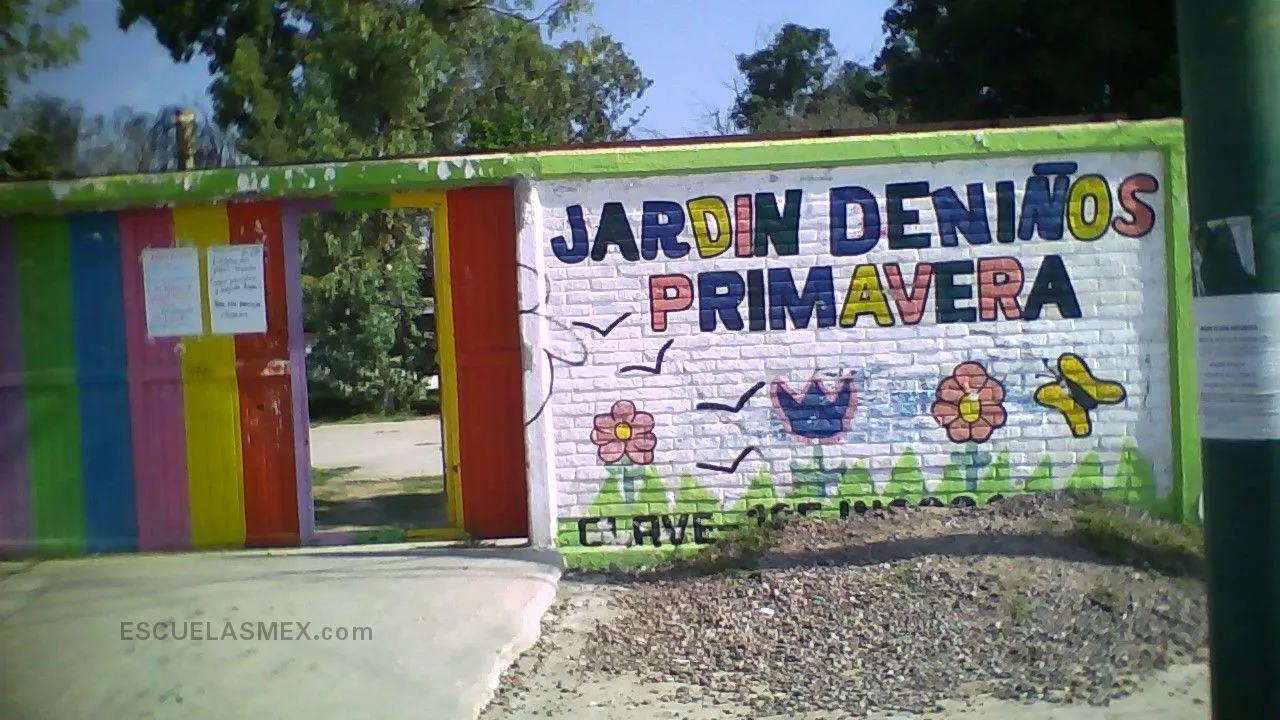 Primavera Centro Escolar Num. 3 Entrada
