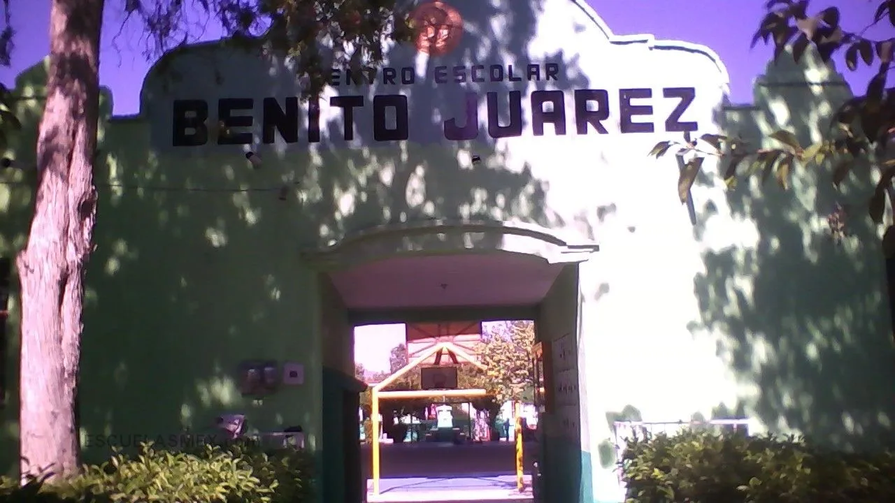Lic. Benito Juarez Entrada