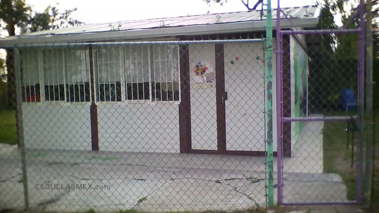Eric Erikson Entrada
