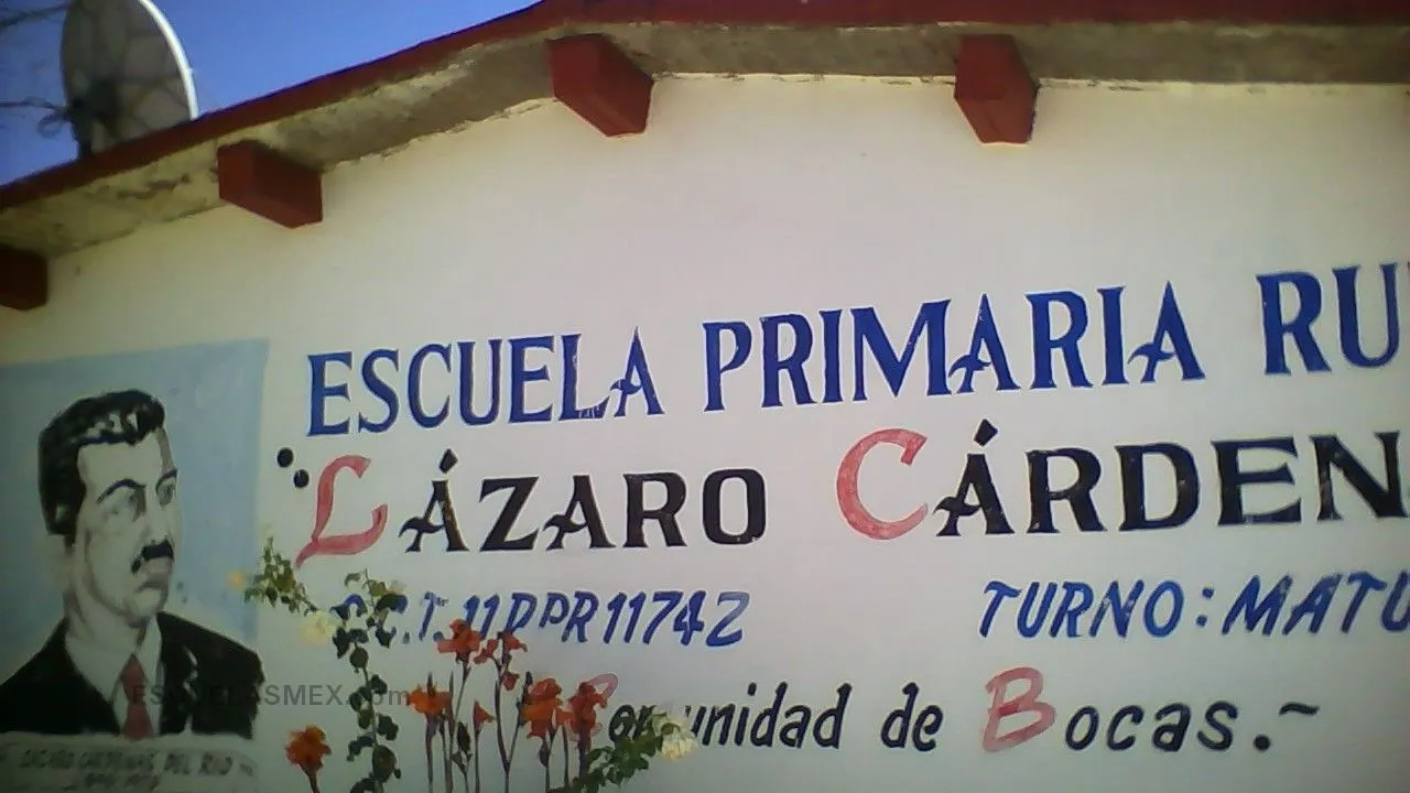 Lazaro Cardenas Entrada