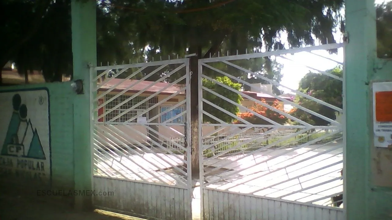 General Lazaro Cardenas Entrada