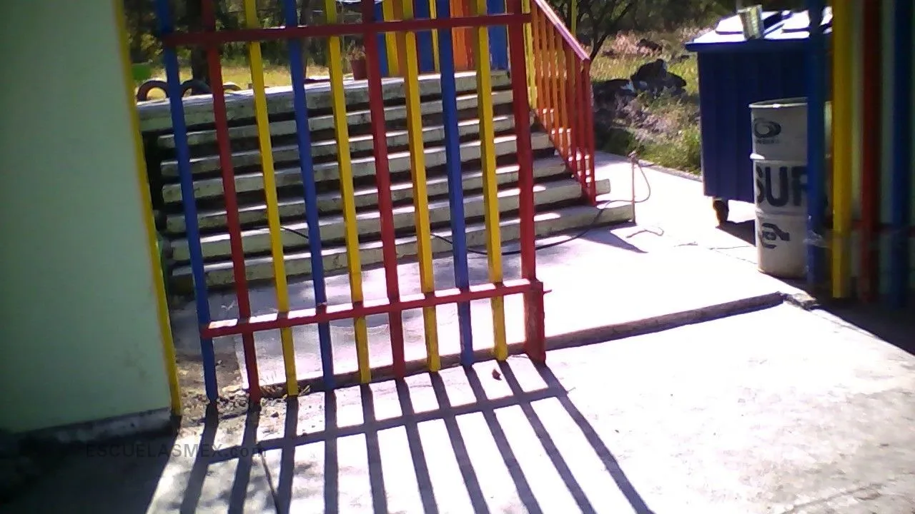 Moises Saenz Entrada