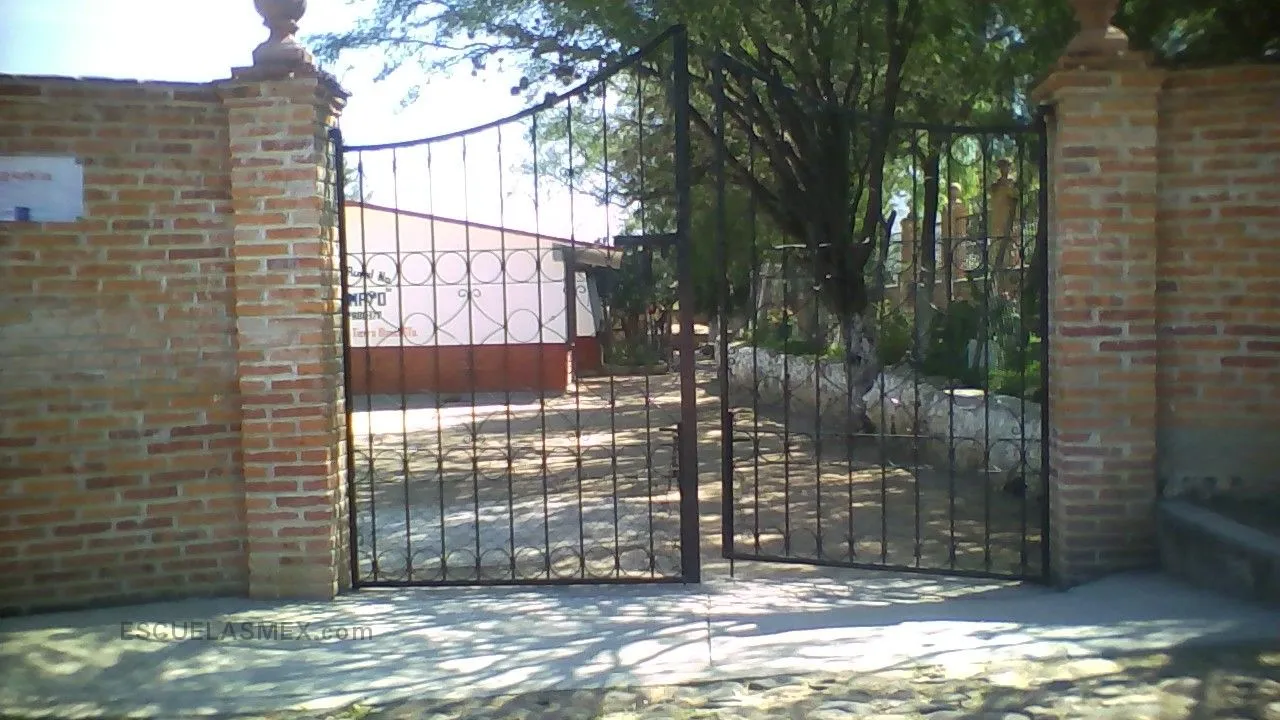 15 de Mayo Entrada