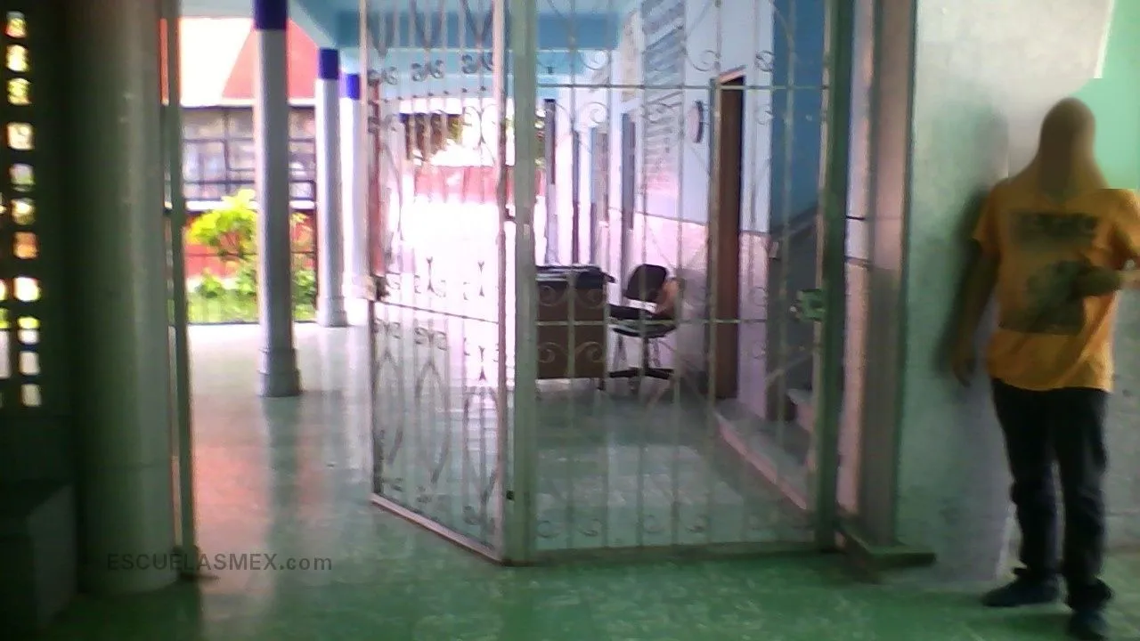Centro Escolar Pemex Num. 2 Entrada