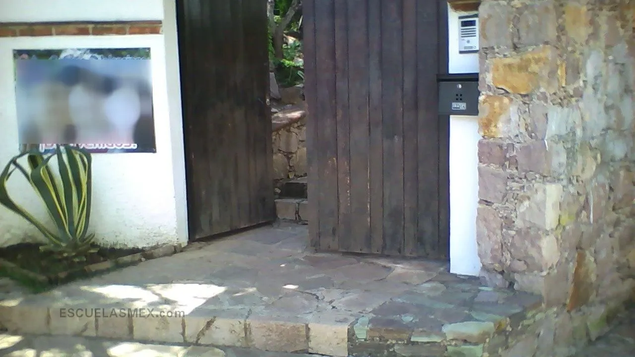 Colegio Valenciana Entrada