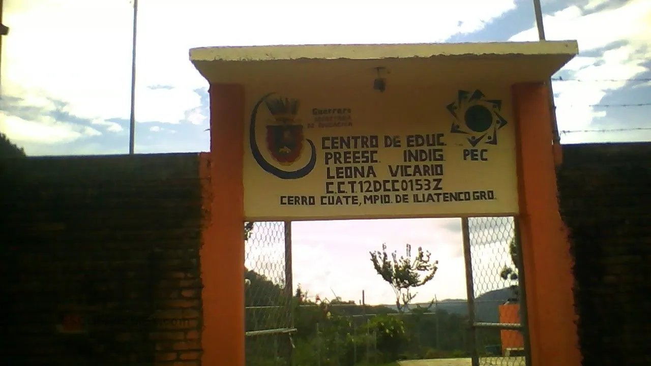 Leona Vicario Entrada
