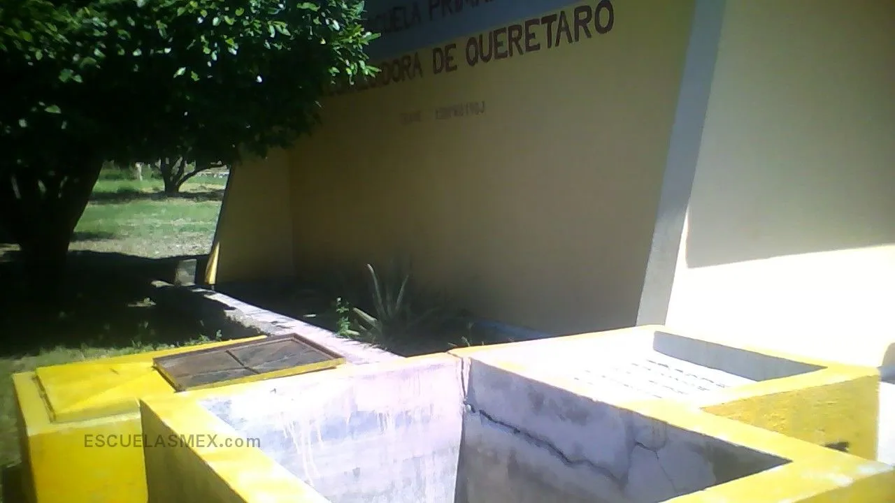 Corregidora de Queretaro Entrada