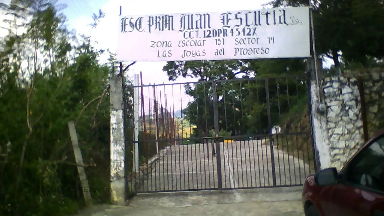 Juan Escutia Entrada