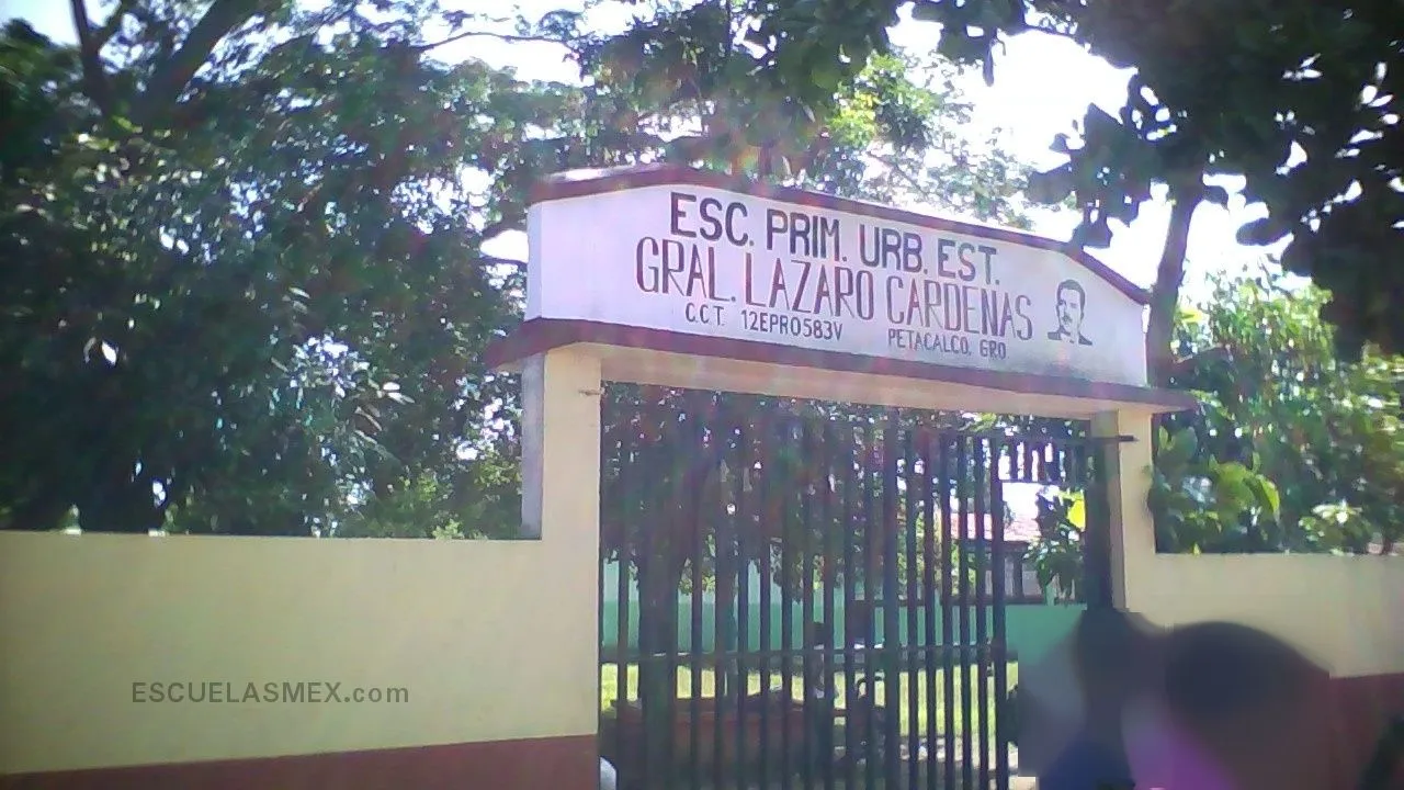 General Lazaro Cardenas Entrada