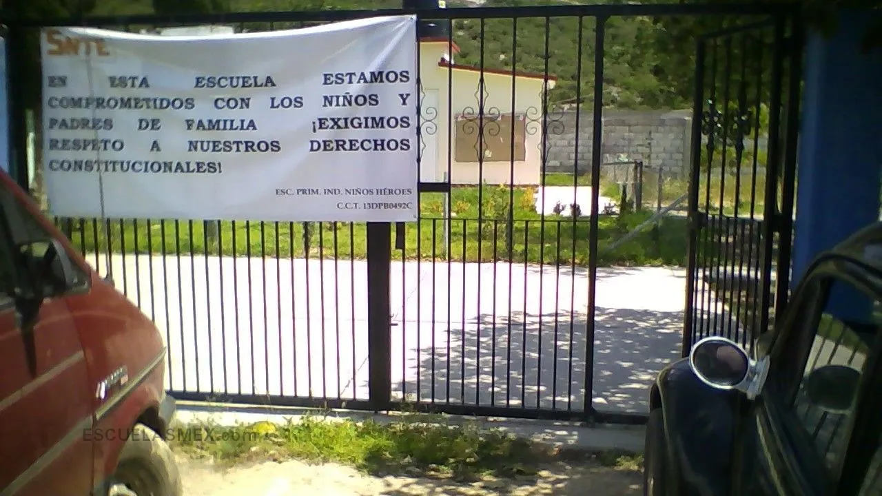 Niños Heroes Entrada