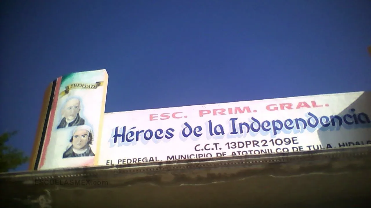 Heroes de la Independencia Entrada