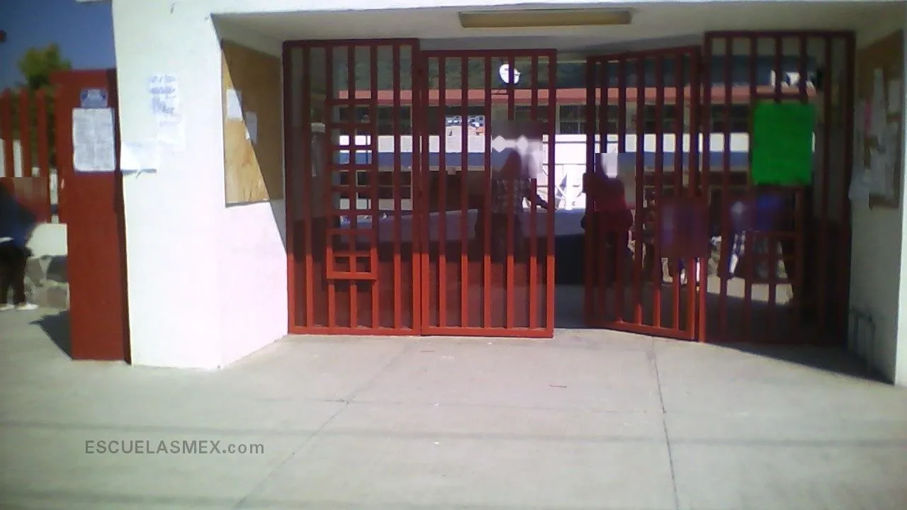 Lazaro Cardenas del Rio Entrada