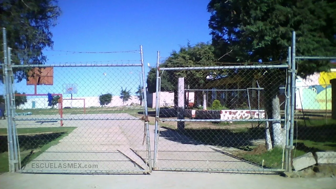 Telesecundaria 332 Entrada