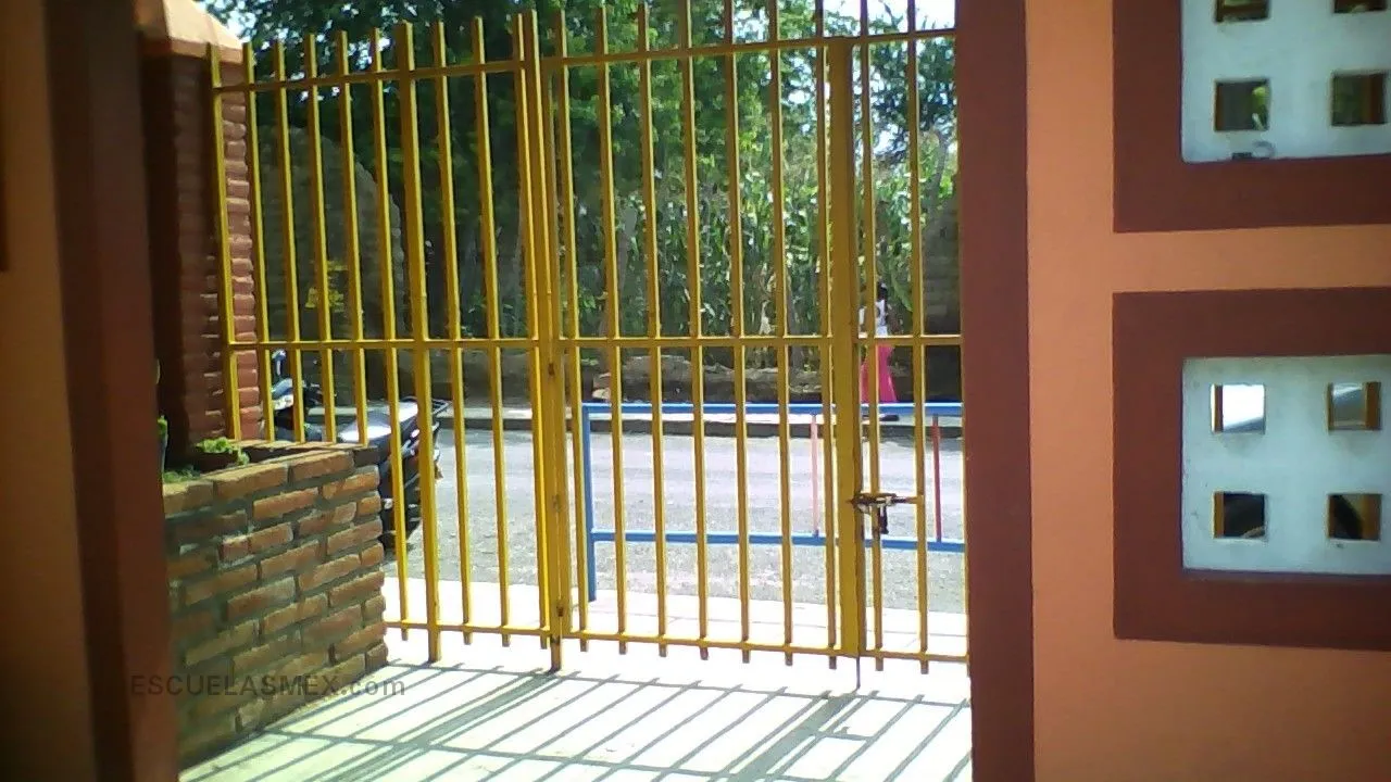 Justo Sierra Entrada