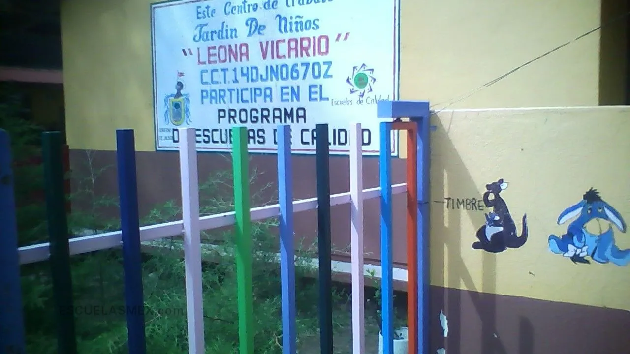 Leona Vicario Entrada
