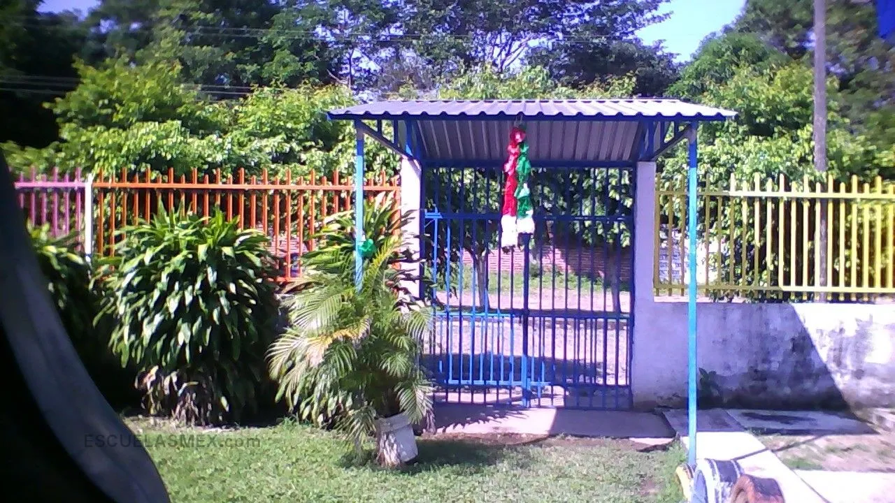 Itzia Entrada