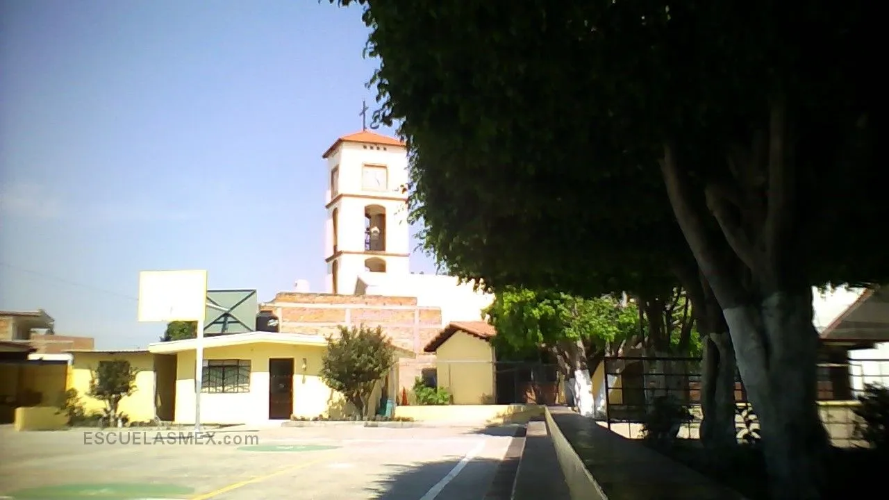 Salvador Lopez Chavez Entrada
