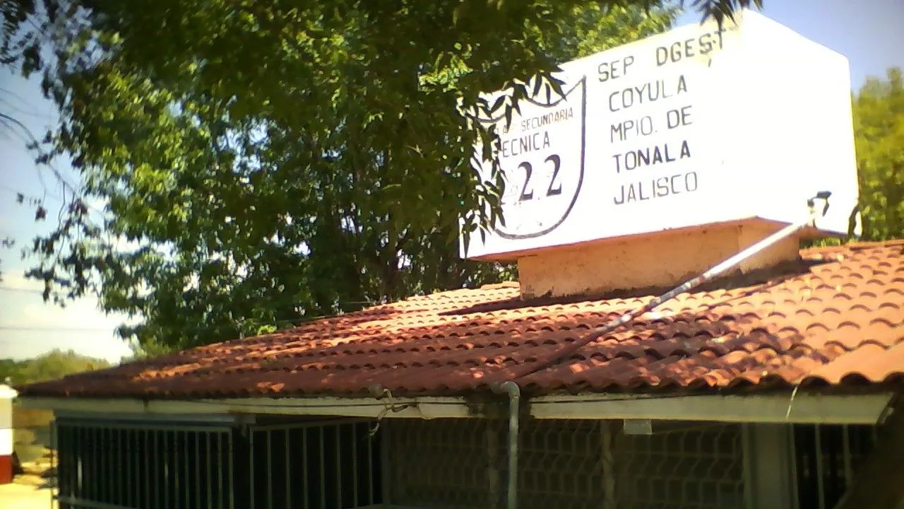 Escuela Secundaria Tecnica 122 Entrada