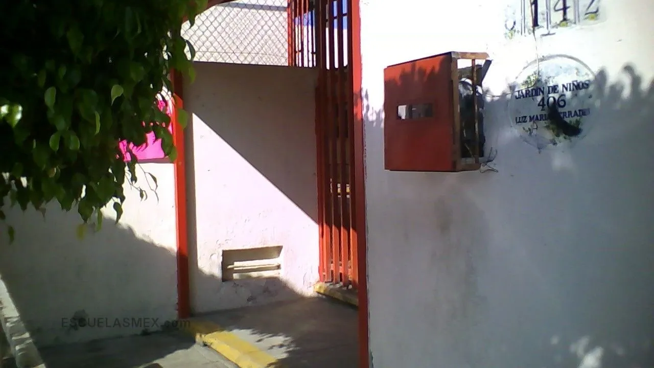Luz Maria Serradel Entrada