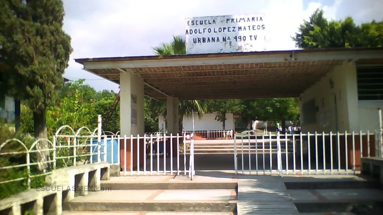 Adolfo Lopez Mateos Entrada