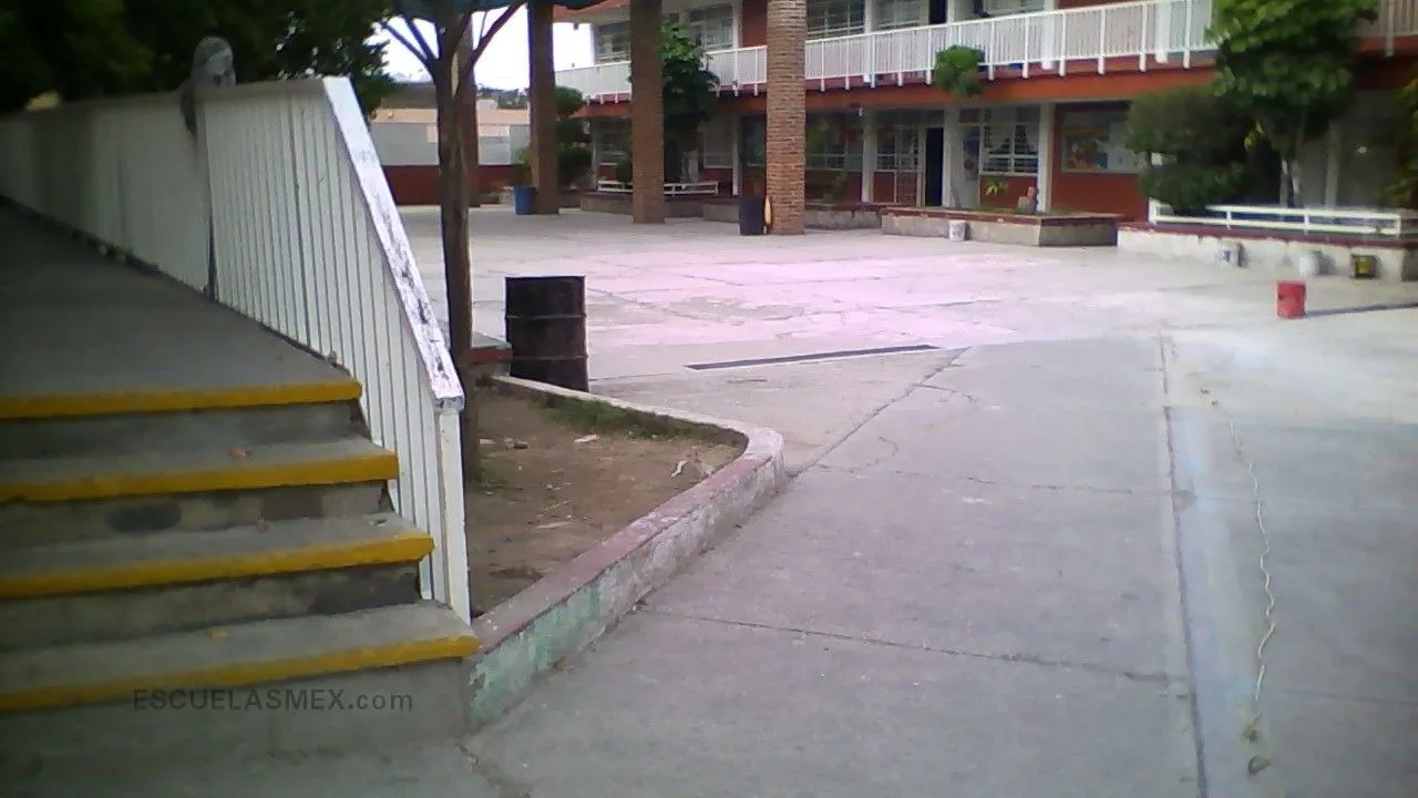 Ma Concepcion Becerra de Celis Entrada