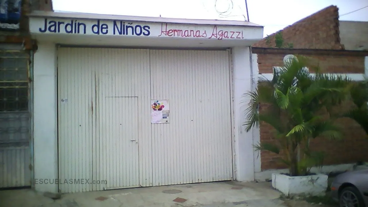 Hermanas Agazzi Entrada