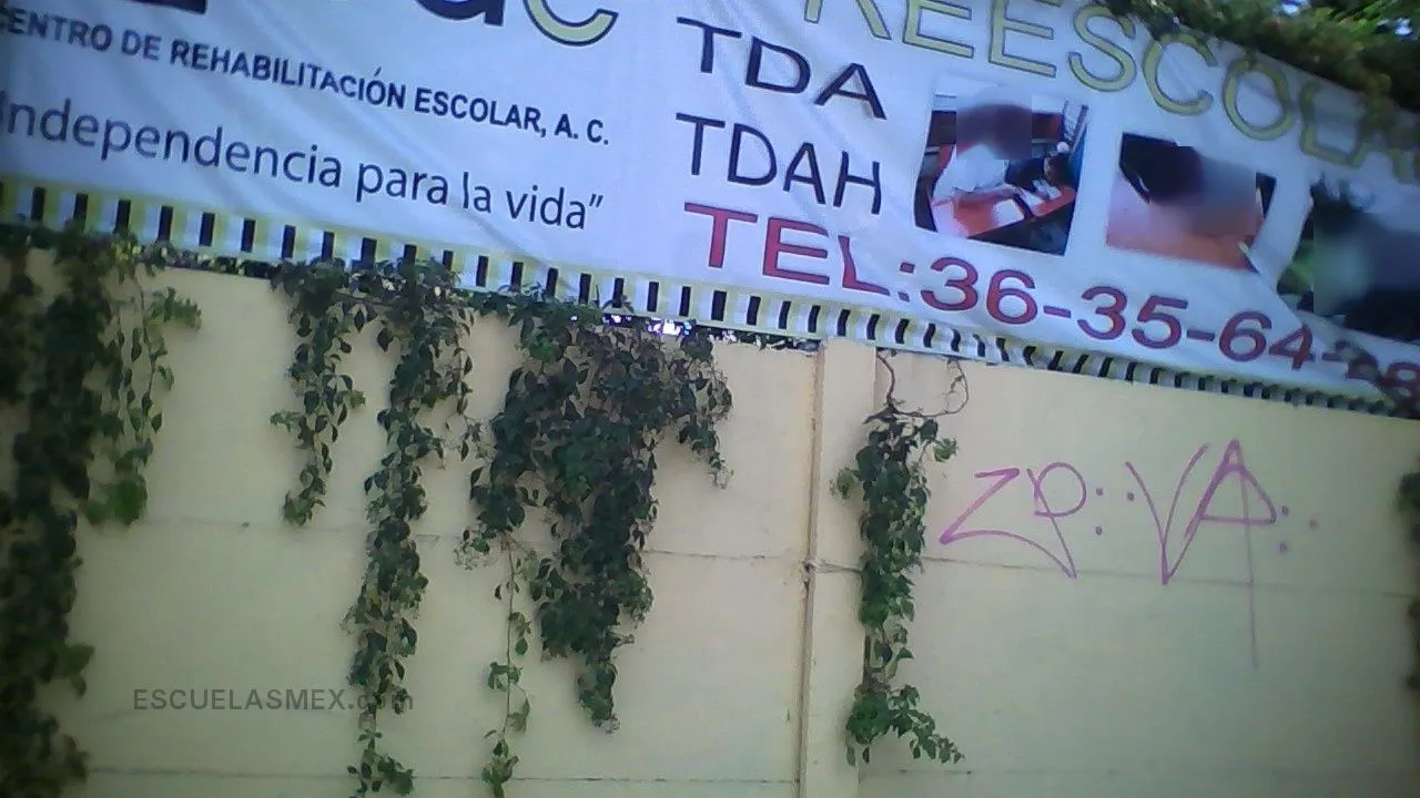 Centro de Rehabilitacion Escolar Entrada